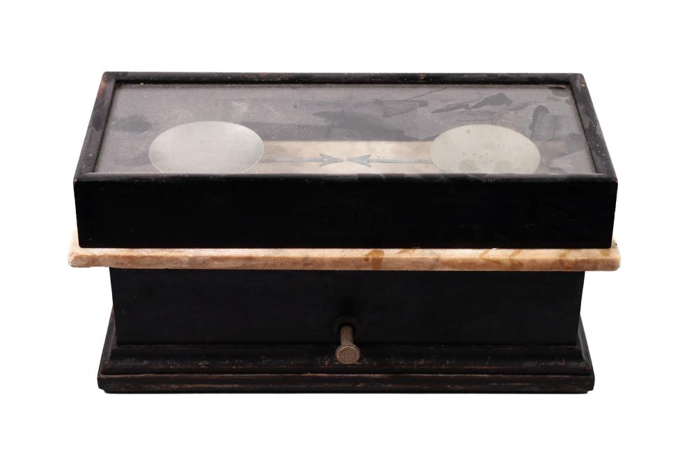 20TH C APOTHECARY BALANCE SCALE