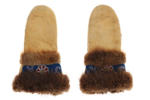 20TH C. ATHABASCAN BEADED