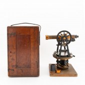 20TH C. BRASS HANDHELD SURVEYO