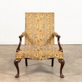 20TH C. CARVED MAHOGANY GAINSB