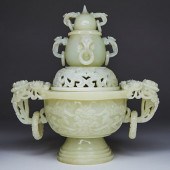 20TH C. CHINESE CARVED JADE LI