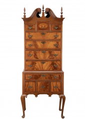 20TH C. CHIPPENDALE STYLE MAHO