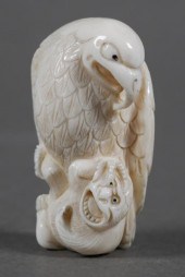 20TH C. IVORY KATABORI NETSUKE