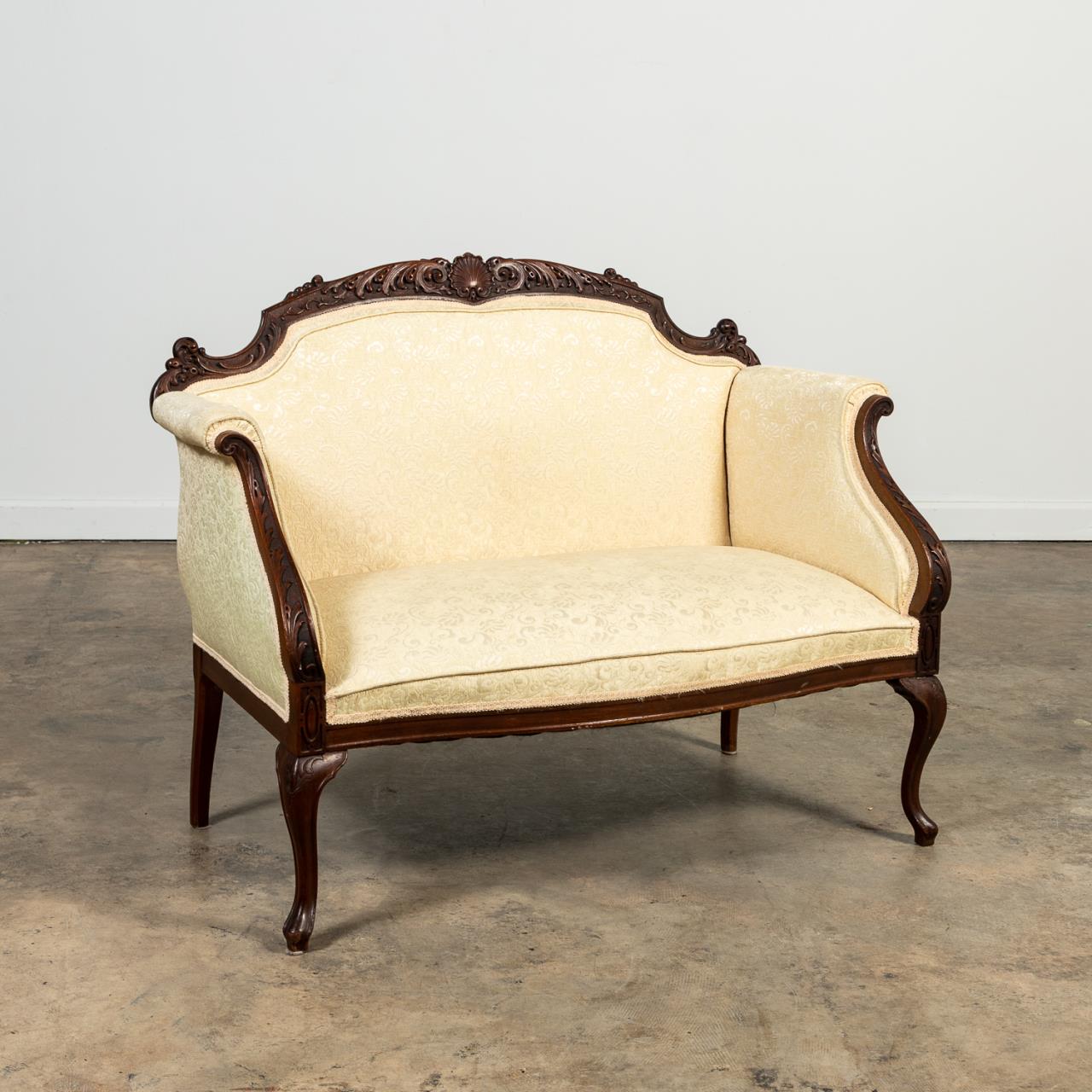 20TH C. LOUIS XV-STYLE MAHOGANY