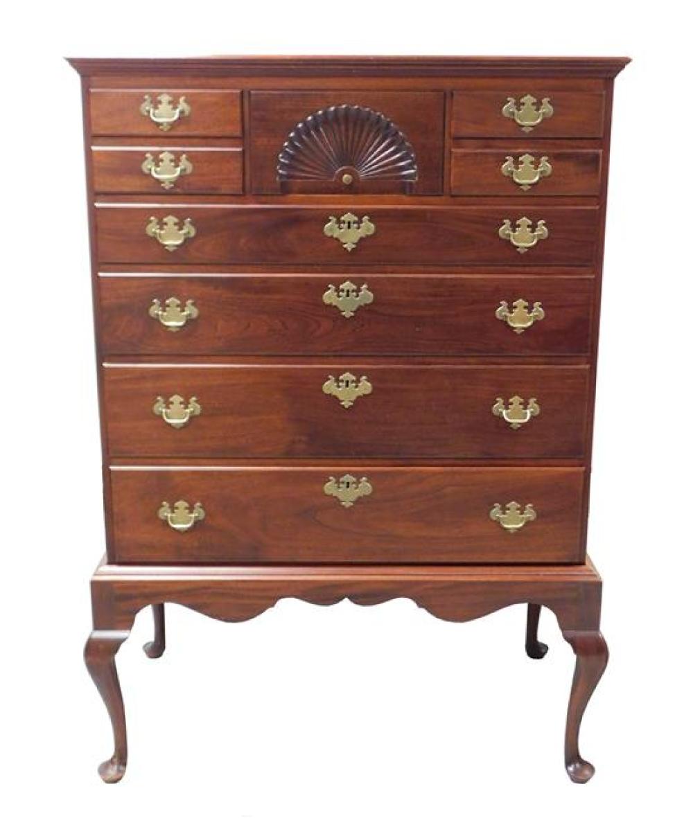 20TH C. QUEEN ANNE STYLE BENCH-MADE