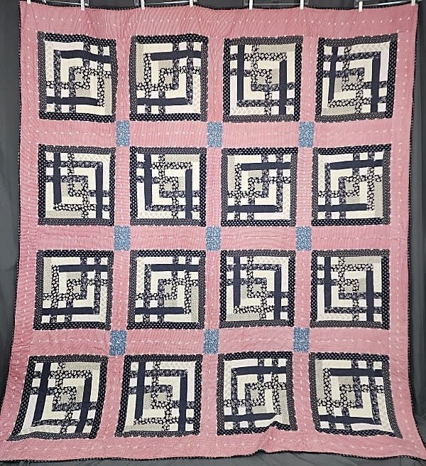 20th Century Maze Block Quilt. This