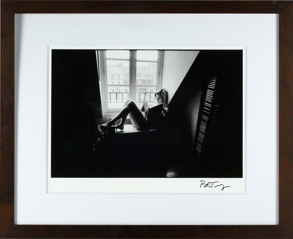 20TH CENTURY: NUDE WOMAN READING IN