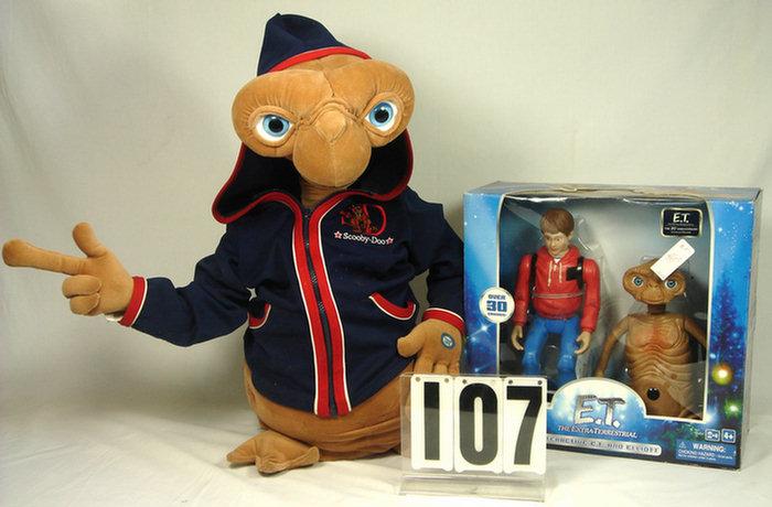 21" ET plush and Animated ET Box