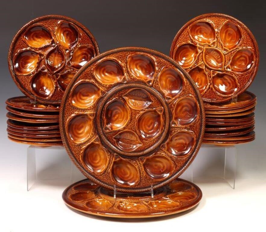 (21) FRENCH ST. CLEMENT FAIENCE