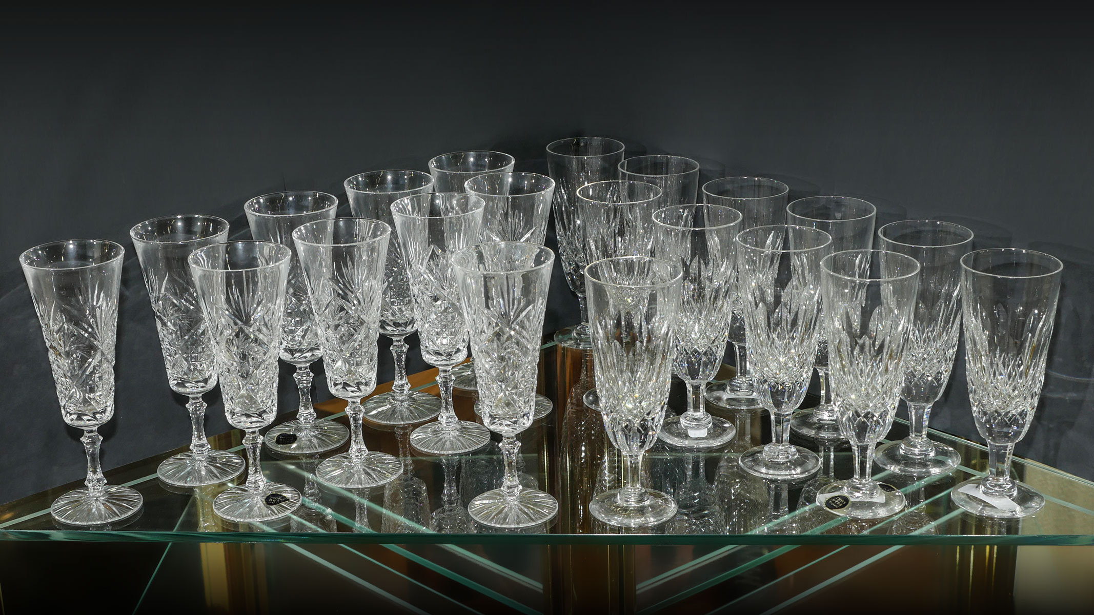 21 PC THOMAS WEBB CHAMPAGNE FLUTES: