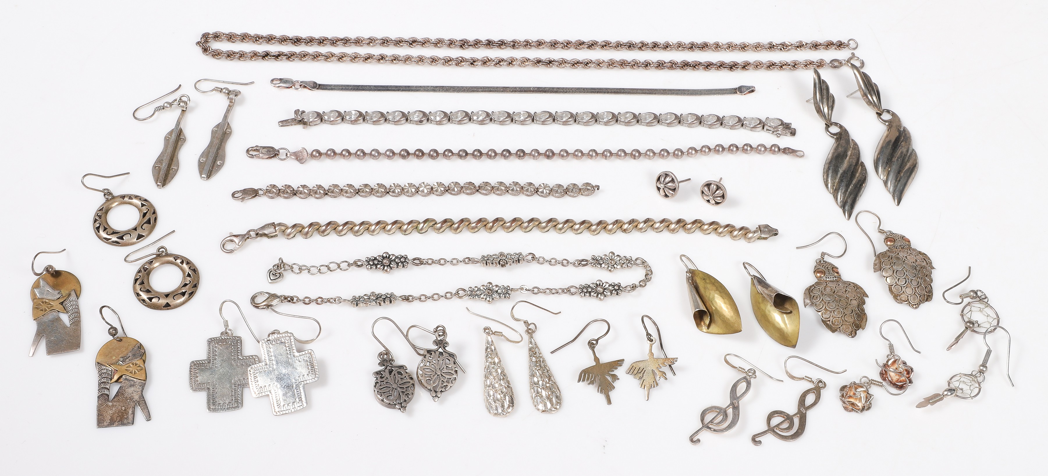 (21) Sterling earrings,