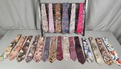 21 Vintage Mens Ties in Paisle
