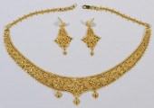 21K GOLD BIB NECKLACE AND EARR