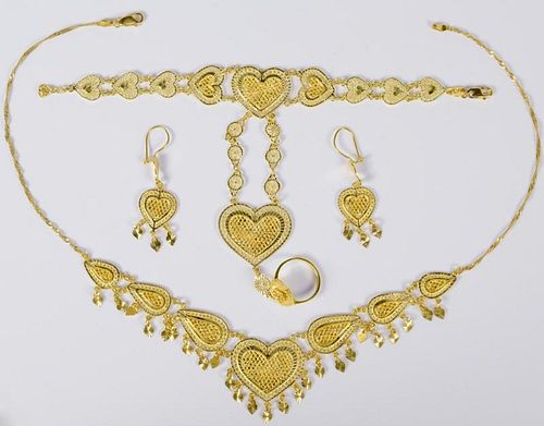 21K GOLD FILIGREE HEART JEWELRY
