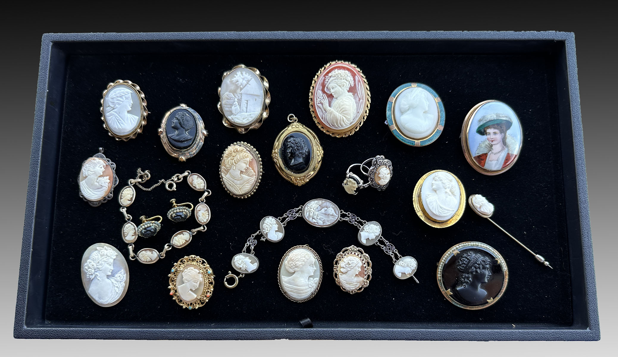 21PC COSTUME, SILVER, VINTAGE