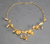 22-KARAT YELLOW-GOLD AND FRESH