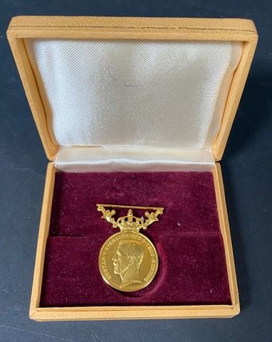 22K GOLD GUSTAF V ZEAL AND