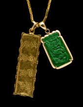 22K GOLD NECKLACE WITH TWO CHI