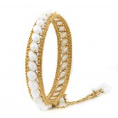 22K YELLOW GOLD AND FRESHWATER