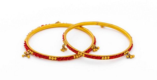 22K YELLOW GOLD GLASS BEAD BANGLE