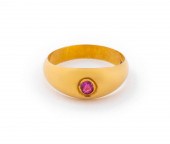 22K YELLOW GOLD RUBY RING 22K