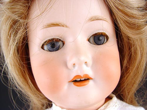 23'' C.M. BERGMANN BISQUE HEAD