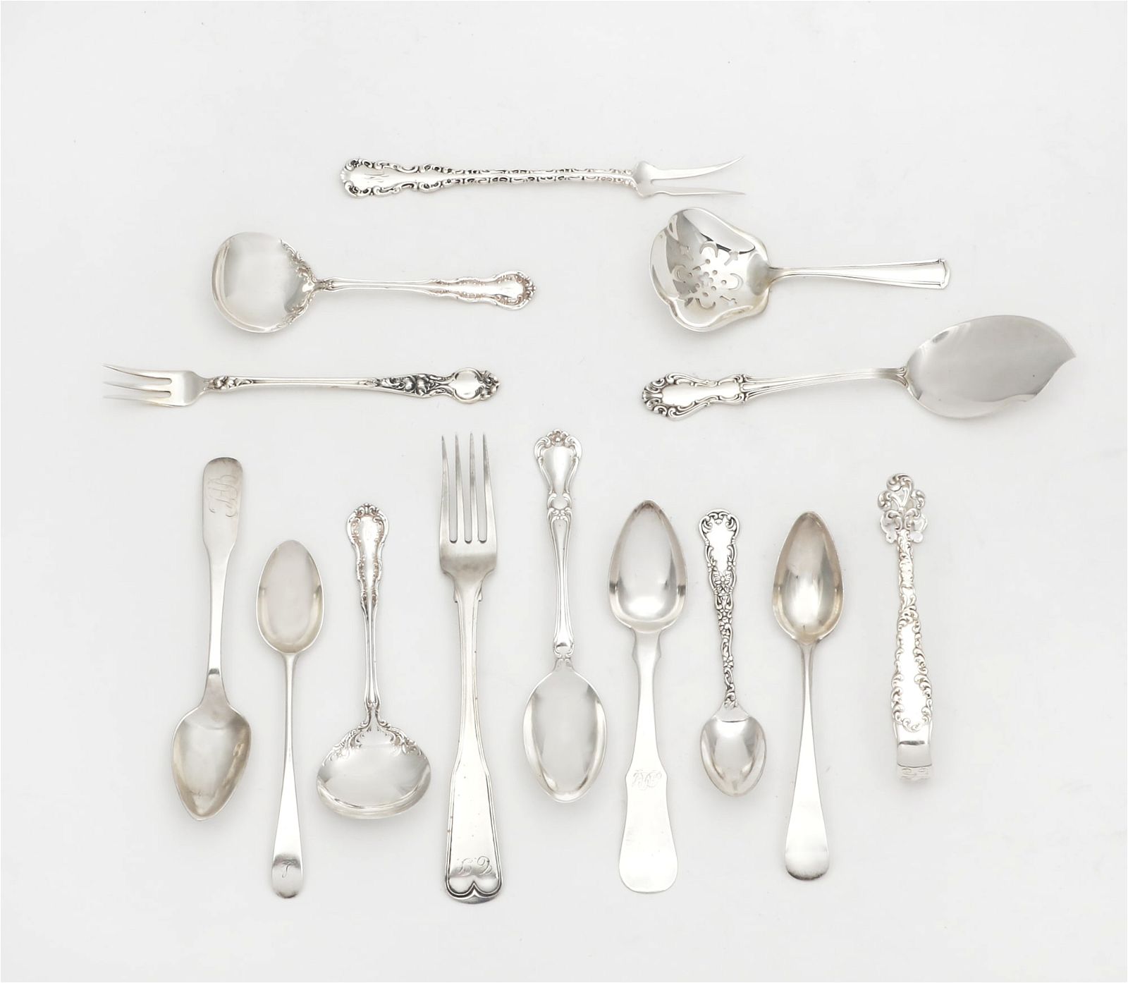 23 PIECE GROUP OF SILVER FLATWAREAn