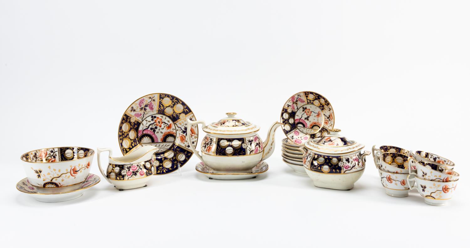 23PC ENGLISH IMARI PORCELAIN TEA