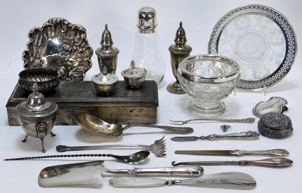 23PC STERLING SILVER FLATWARE AND