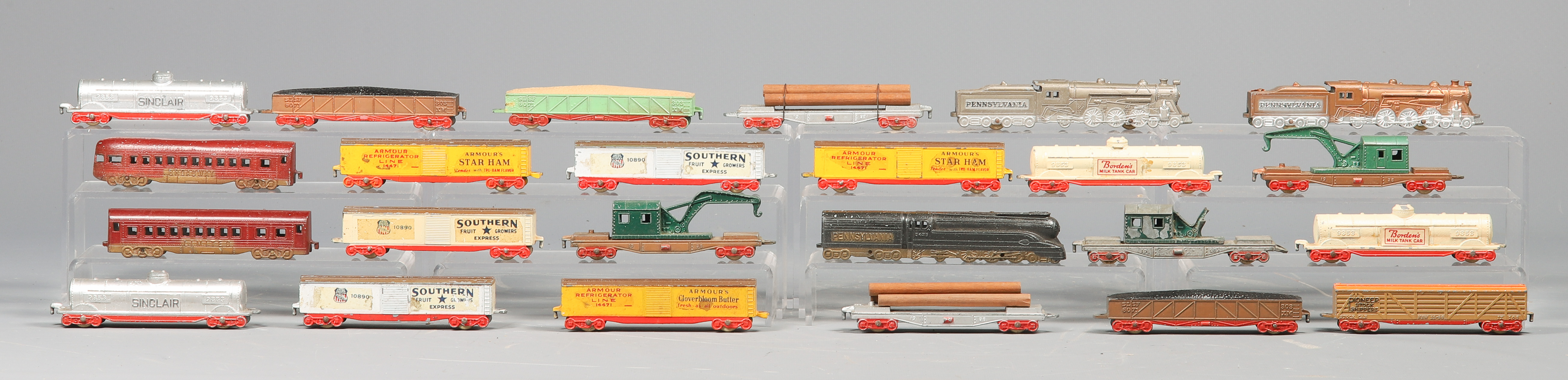 (24) Tootsietoy train cars