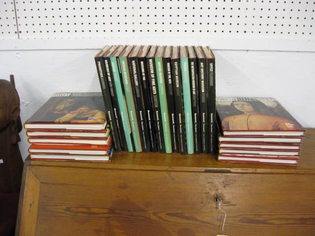 24 Volumes Art Books ''GreatMuseums