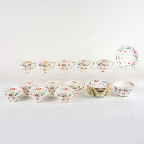 24PC ANTIQUE ROYAL DOULTON BONE