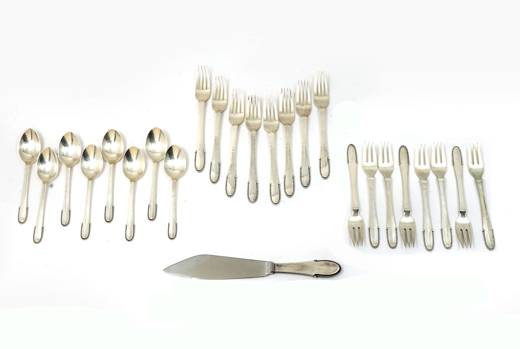 25 PC. GEORG JENSEN ''BEADED''