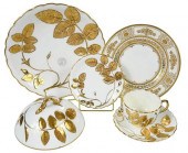 25 PIECE ENGLISH MINTON TEA SE