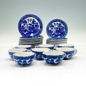 26PC BLUE WILLOW CHILD'S TEA S