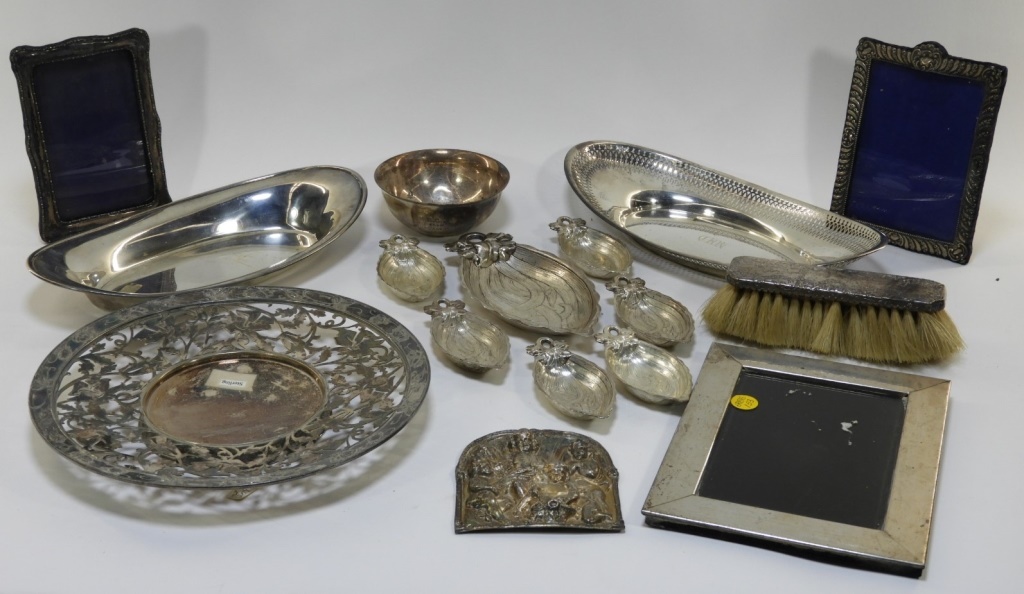 26PC STERLING SILVER HOLLOWWARE