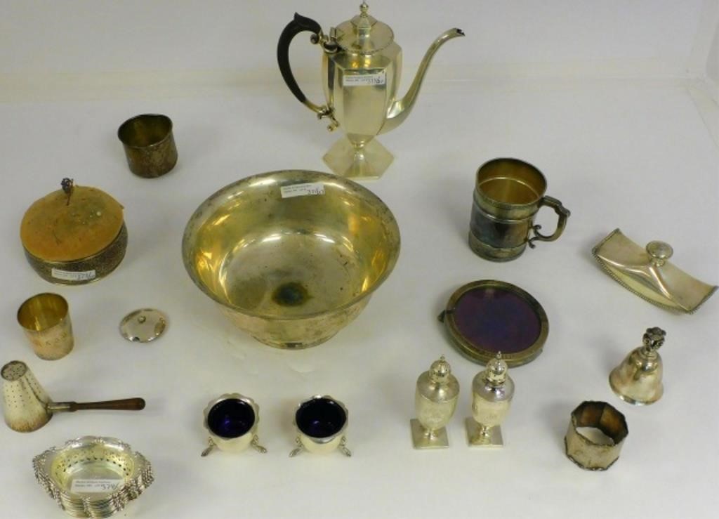 27-PIECE STERLING SILVER LOT. TO