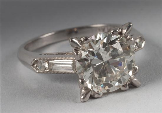 2.75 cts. round-cut diamond ring