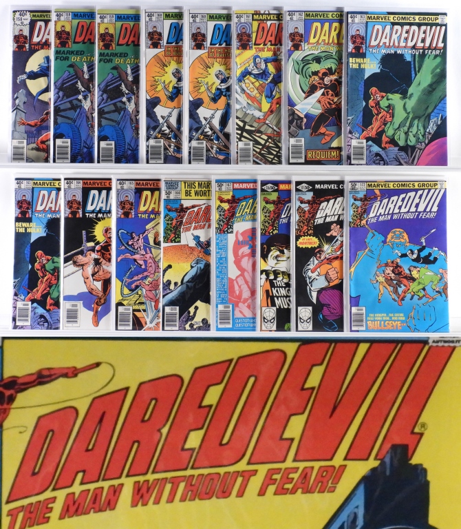 27PC MARVEL COMICS DAREDEVIL