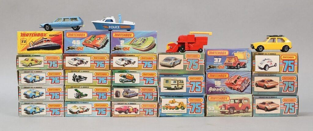 28 VINTAGE MATCHBOX LESNEY CARS