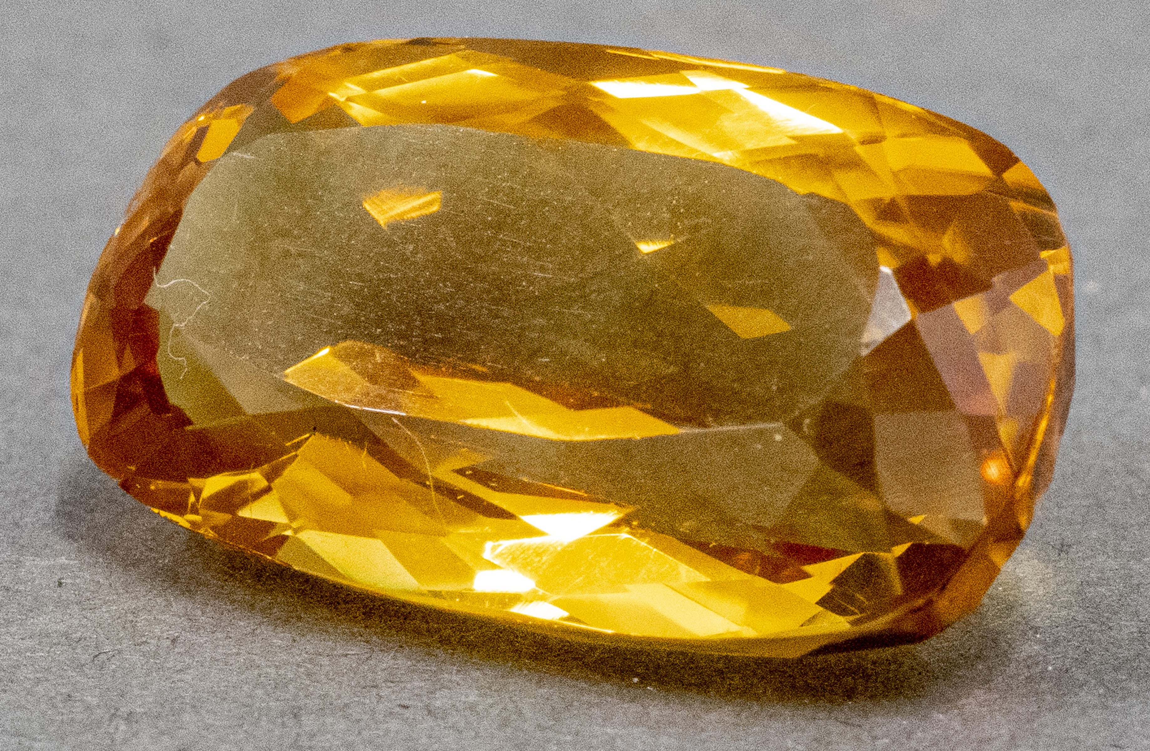 28.4 CT. LOOSE CUSHION SHAPED