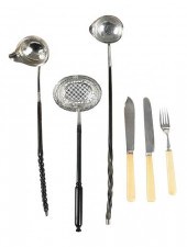 29 PIECES ENGLISH SILVER FLATW