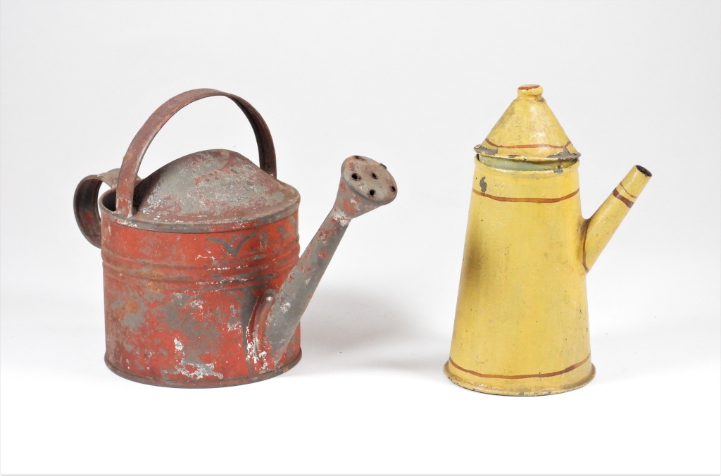 2PC AMERICAN EARLY PAINTED TIN
