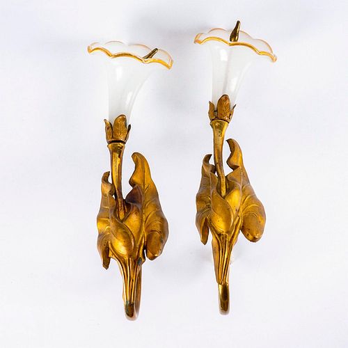 2PC ANTIQUE FRENCH GLASS CALLA LILY