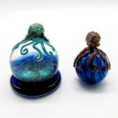 2PC ART GLASS ARTIST SIGNED IL