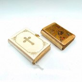 2PC CATHOLIC MISSAL BOOKSBook