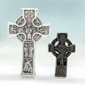 2PC CERAMIC AND RESIN IRISH AN