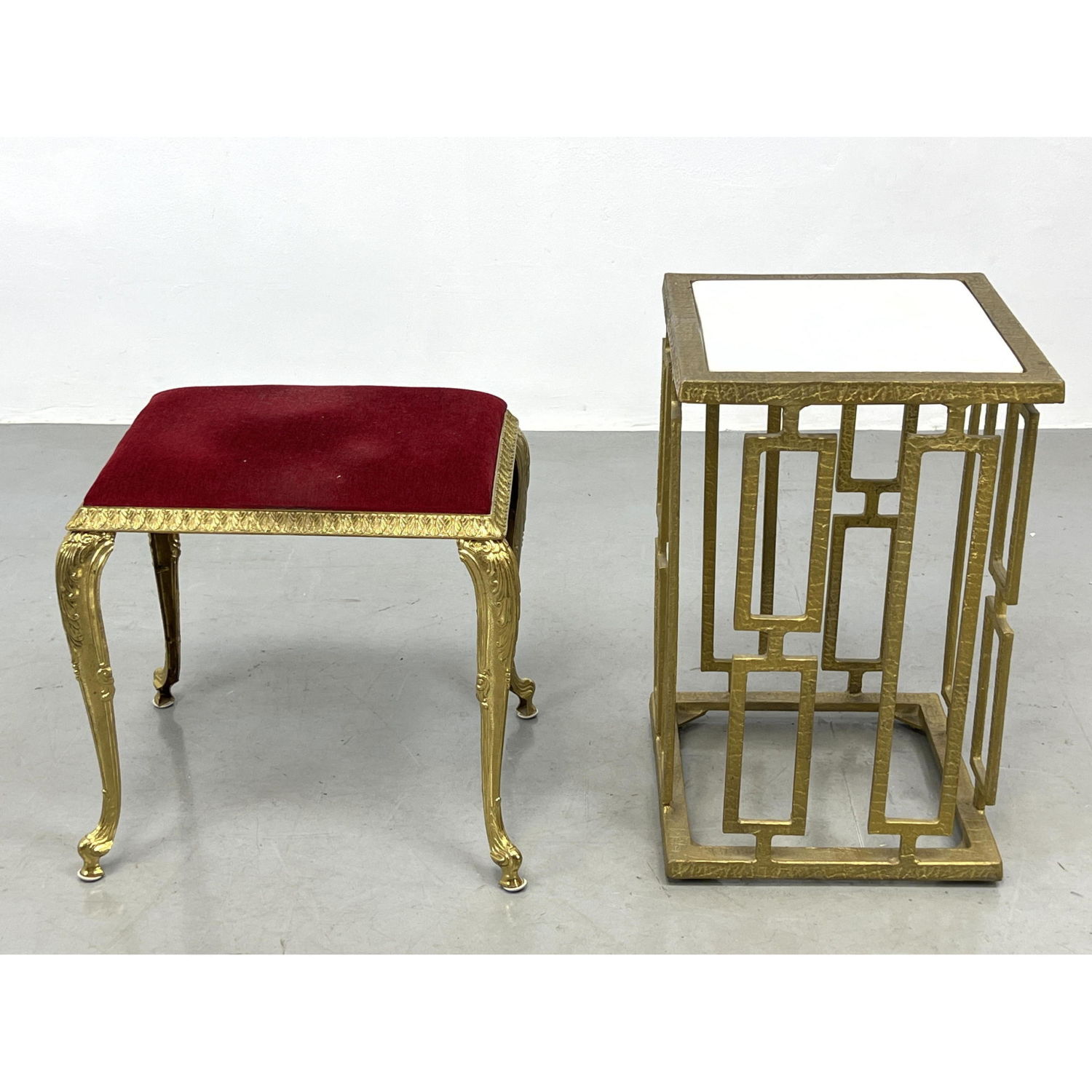 2pc Contemporary Furniture. Iron