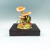 2PC CYBIS PORCELAIN SCULPTURE,