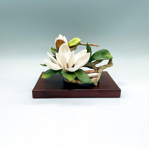 2PC CYBIS PORCELAIN SCULPTURE